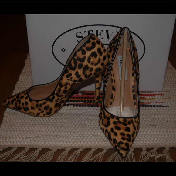 Steve Madden Daisie - Leopard - Picture 5 of 5